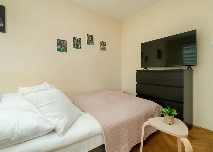 Przytulne Studio W Centrum Warszawy Z Widokiem Na Miasto, Wanna I Balkonem By Rent Like Home