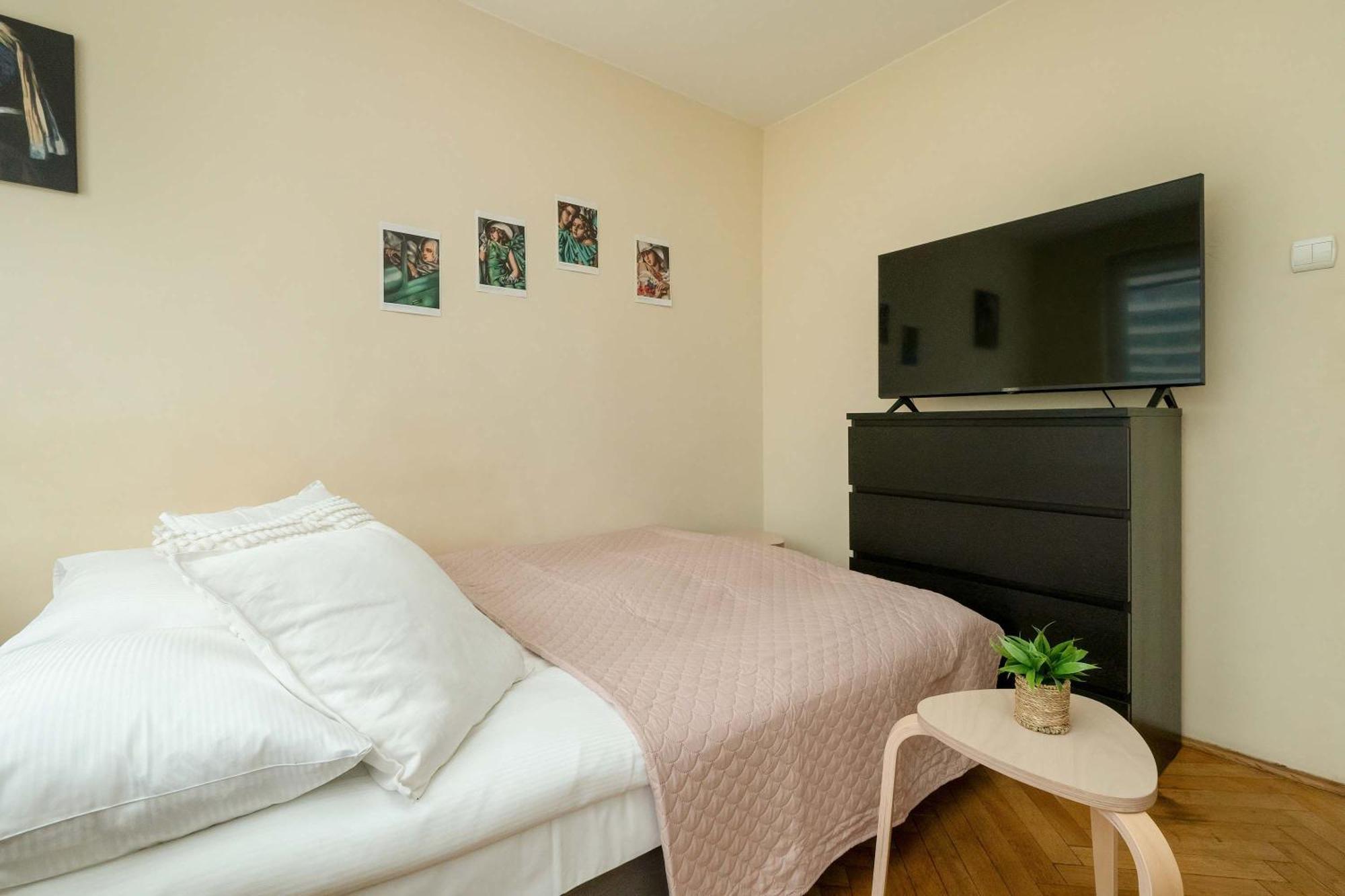 Przytulne W Centrum Warszawy Z Widokiem Na Miasto, Wanna I Balkonem By Rent Like Apartmán