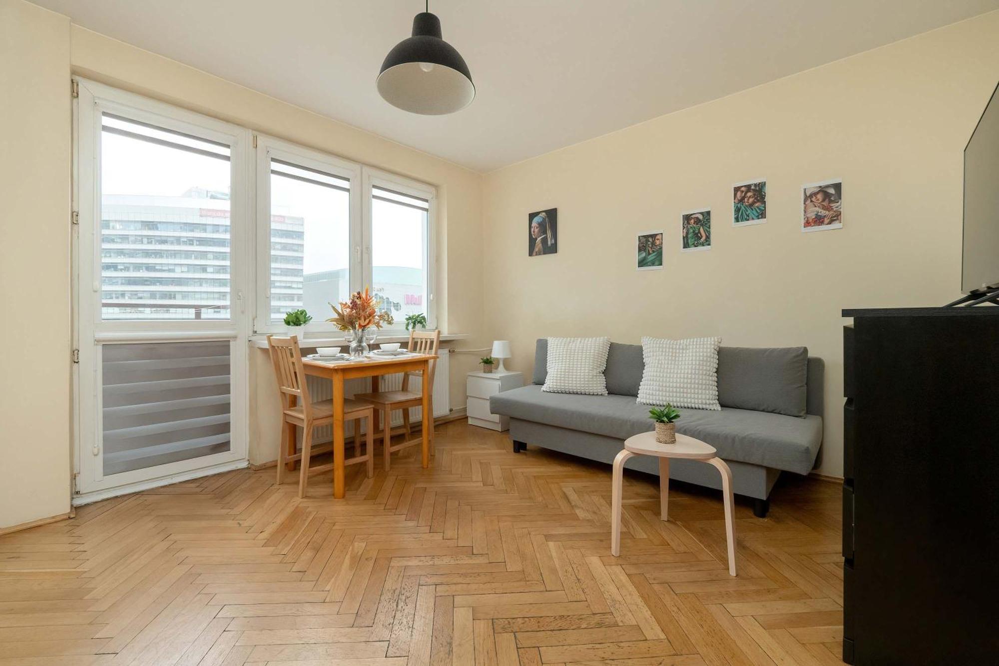 Apartment Przytulne W Centrum Warszawy Z Widokiem Na Miasto, Wanna I Balkonem By Rent Like Warsaw